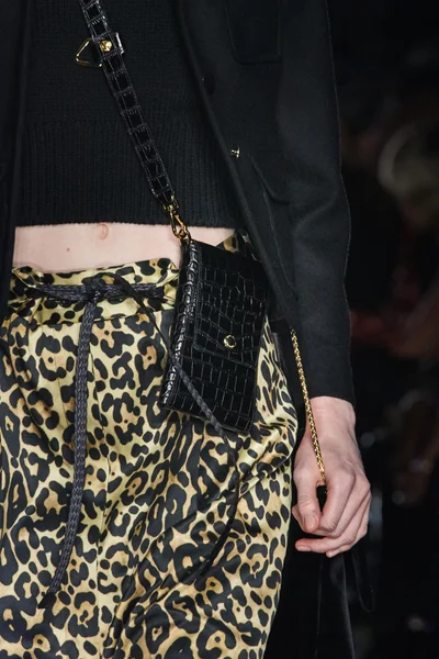 Look 71
